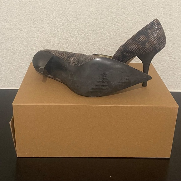 WORTHINGTON ZOE POINTED STILETTO SNAKE PRINT HEELS - Picture 2 of 3